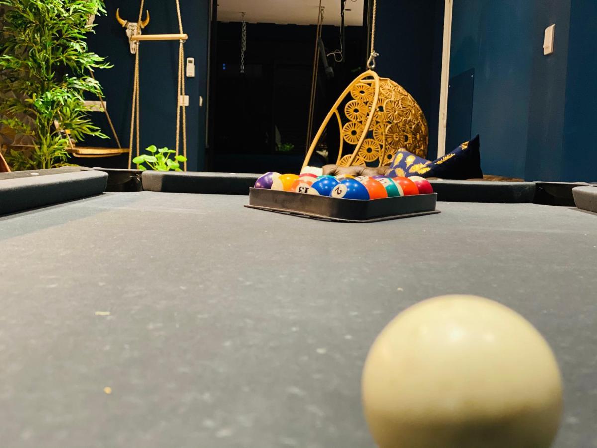 Capsule Temps Suspendu - Balneo, Home Cinema & Billard Valenciennes Eksteriør billede