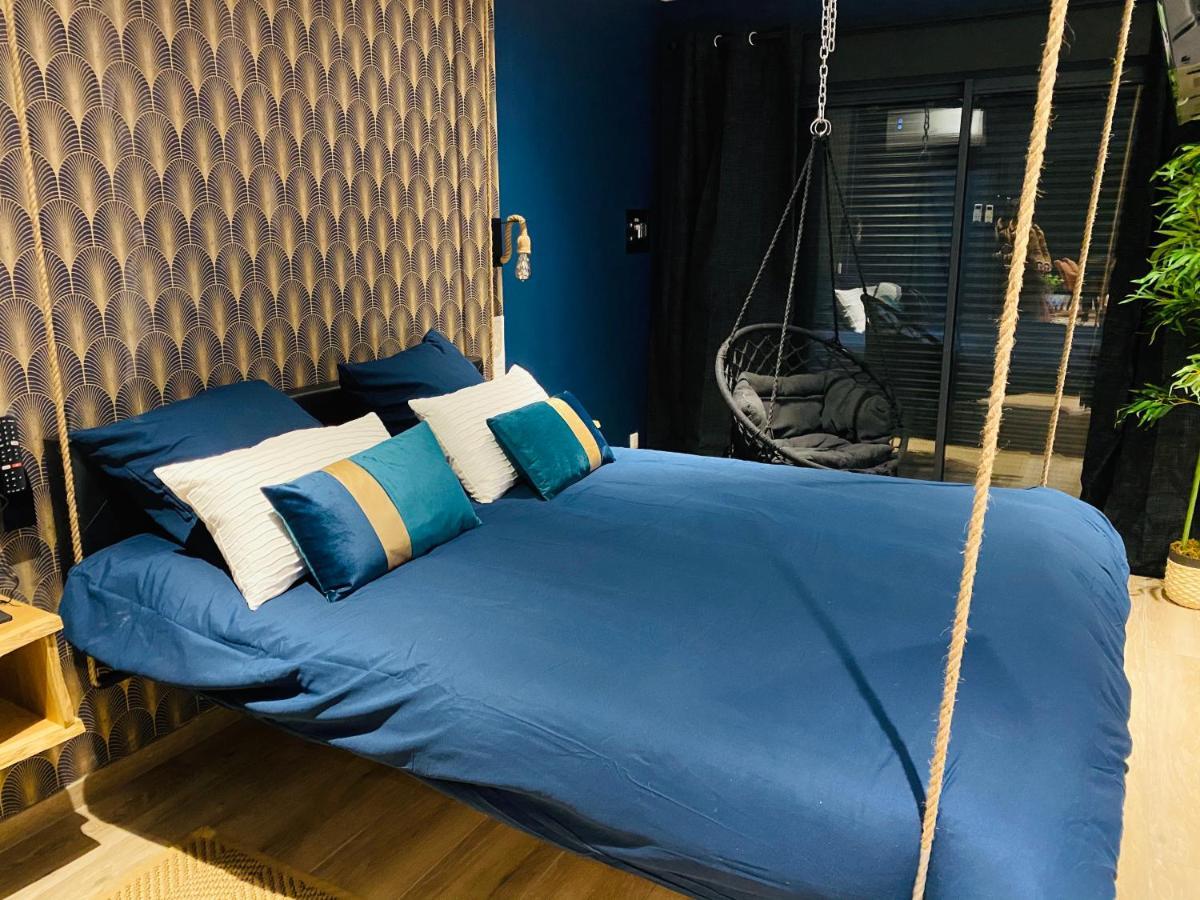 Capsule Temps Suspendu - Balneo, Home Cinema & Billard Valenciennes Eksteriør billede