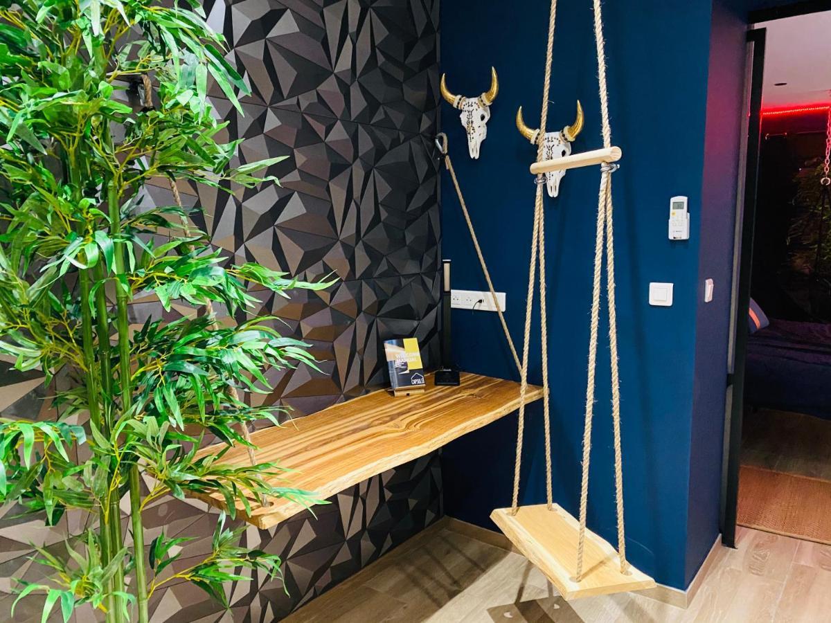 Capsule Temps Suspendu - Balneo, Home Cinema & Billard Valenciennes Eksteriør billede